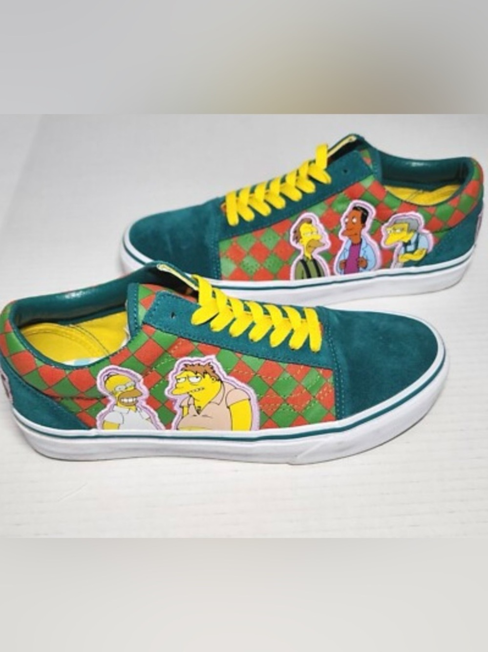Vans x The Simpsons
Moes Tavern 6,5 men / 8 women